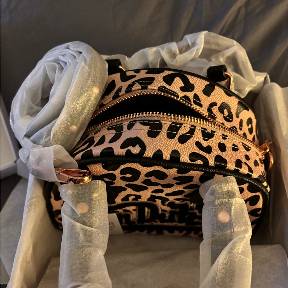 Von Dutch Black and Pink Leopard Shoulder Bag - Picture 5 of 7